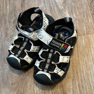 Eur22 Baby Sandals